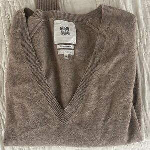 Ruehl No.925 Women's V-Neck Sweater in Taupe